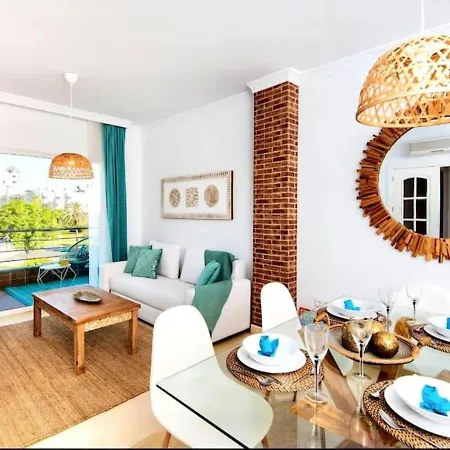 Apartmán Jabega - 4 Minutes From The